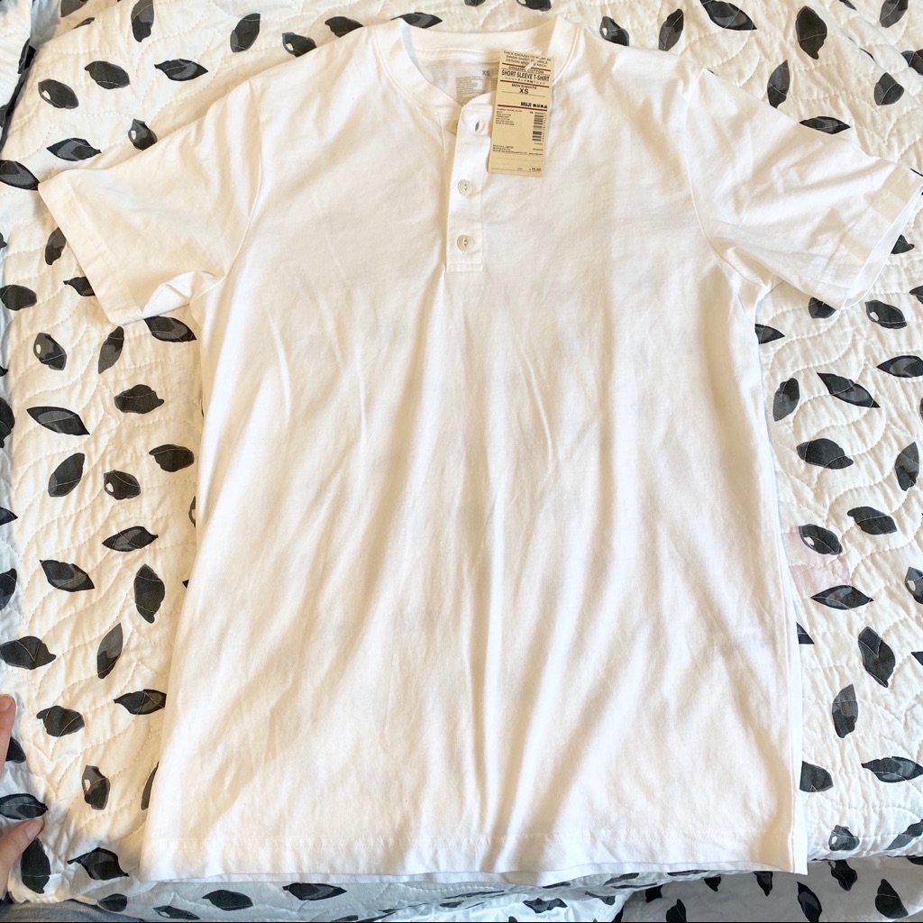 Muji Basic Plain White Button Tshirt